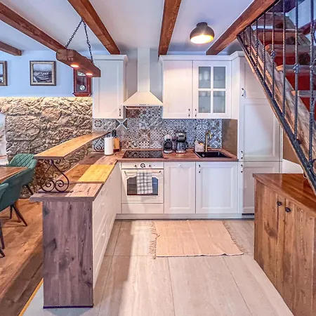 Jurja By Interhome Vikendica *