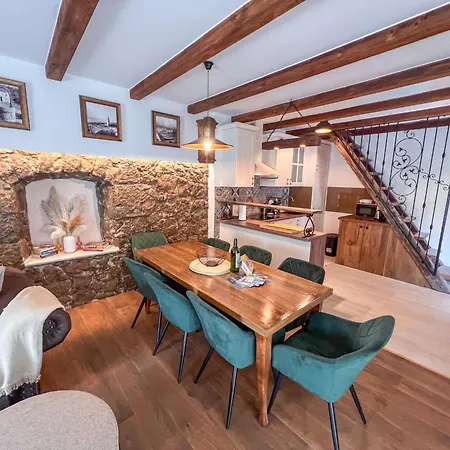 Jurja By Interhome