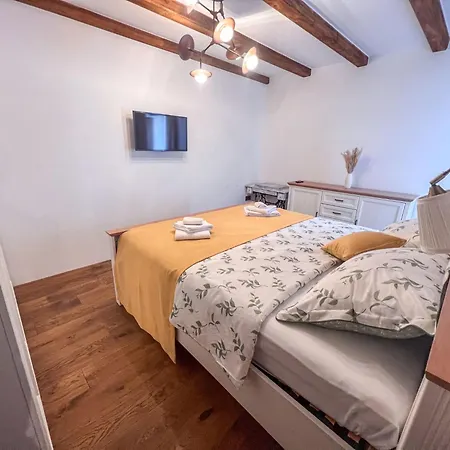 Jurja By Interhome *